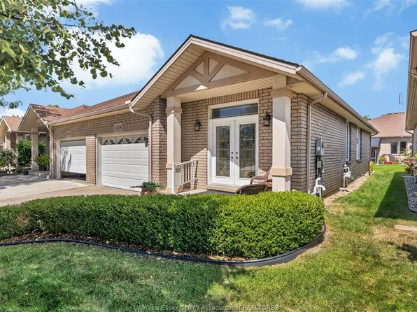 11824 Blair St, Windsor, ON N8P 1T4