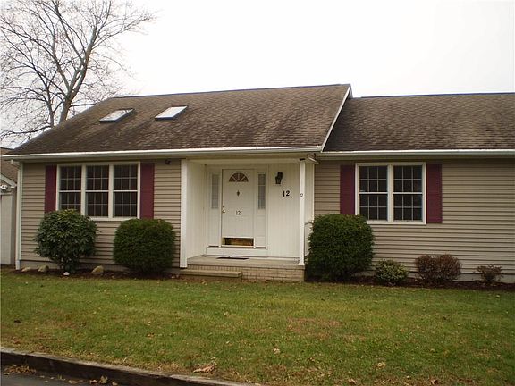 3rd image of 12 Cottage Ave