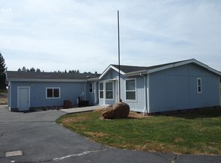 102 N Airstrip Dr, Wamic, OR 97063