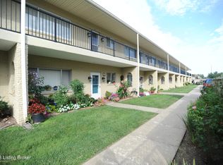 316 Casa Bella Ct, Louisville, KY 40220
