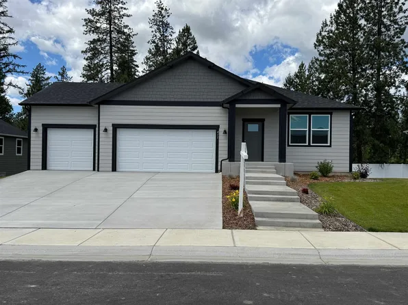 411 N Arcadia Ave, Deer Park, WA 99006