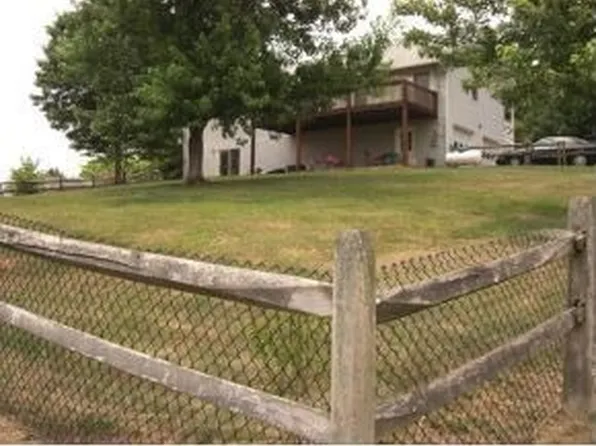 111 Rosebud Ln, Gray, TN 37615