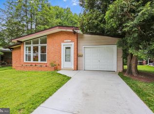 11510 Lockhart Pl, Silver Spring, MD 20902