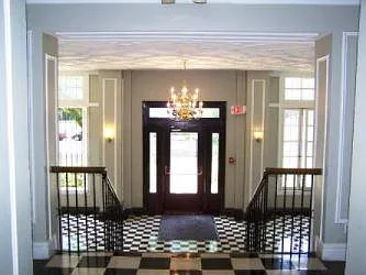 Fairmont — Photo 13