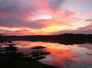 262 Quiet Waters Rd, Belmont, NC 28012