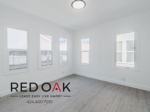 4th image of 328 N Kingsley Dr #338-3/4