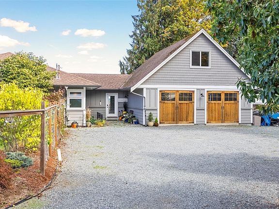 3rd image of 117 Clarke Rd