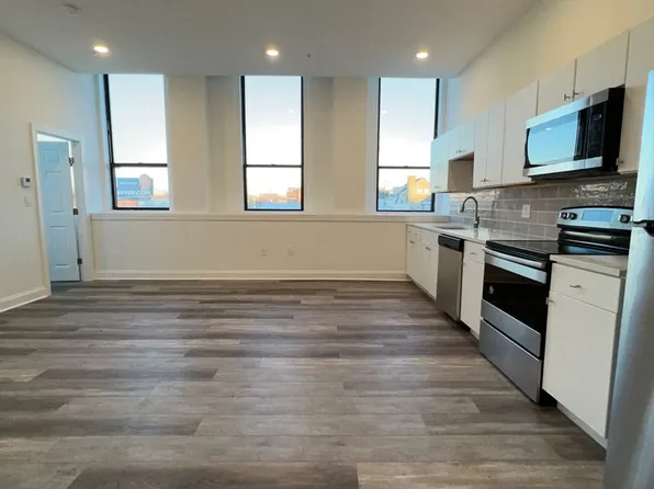 6800 Market Residential