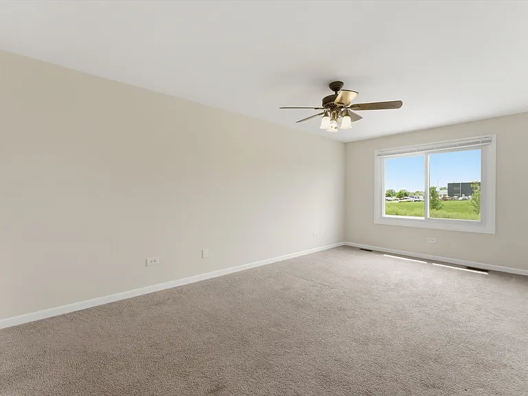 15826 Farm Hill Dr — Photo 17