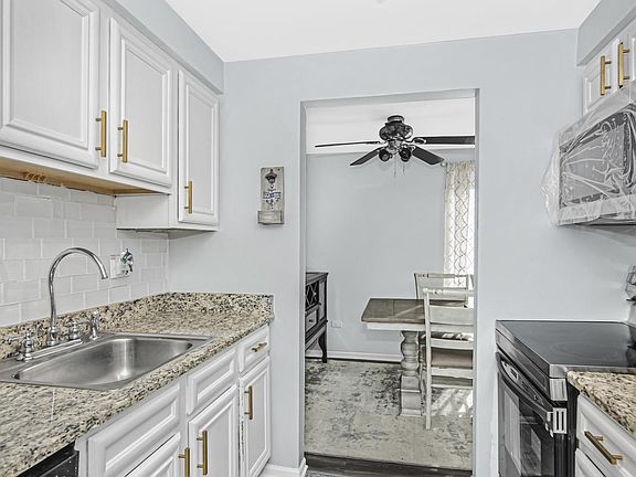 2nd image of 9716 S Karlov Ave APT 306