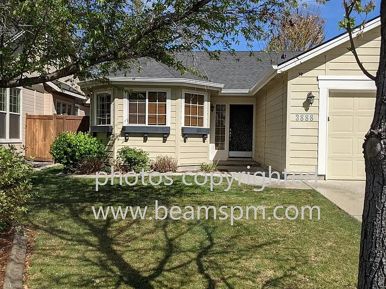 3888 N Park Crossing Ave — Photo 3