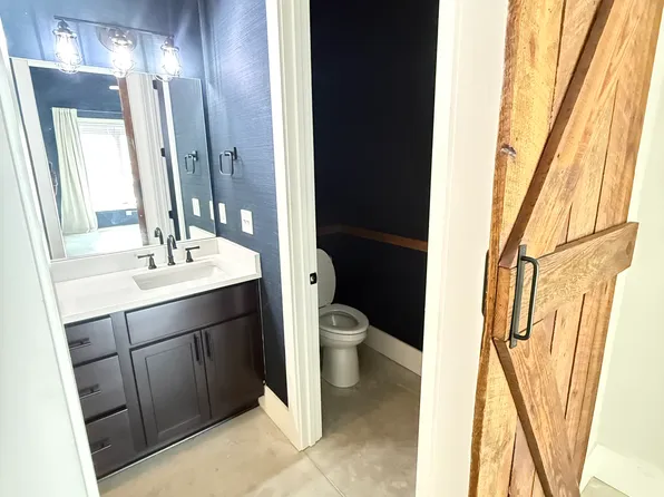 42 Keys Ferry St #204, McDonough, GA 30253