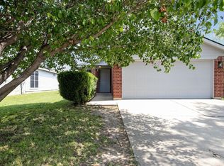 10609 Shadywood Dr, Fort Worth, TX 76140