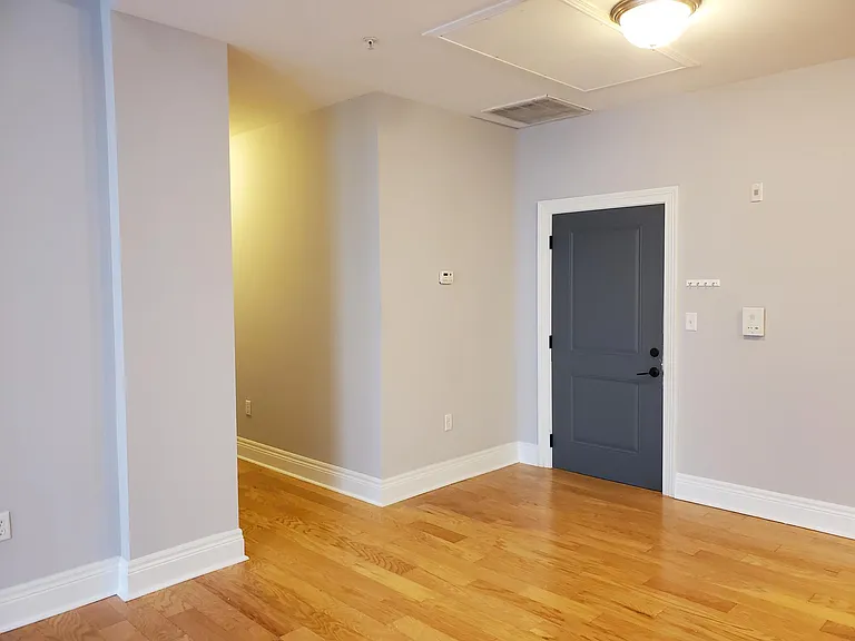 3755 Lindell Blvd #2C — Photo 15