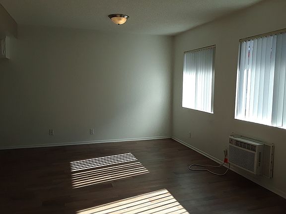 2nd image of 5708 Fayette St APT I