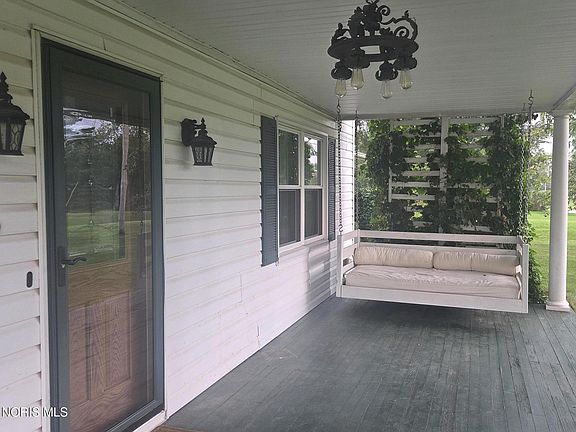5th image of 886 Metzger Rd