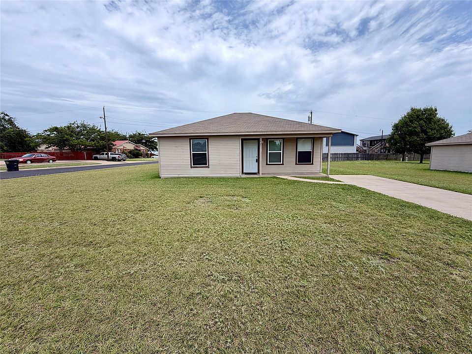 1st image of 1708 Overland Dr