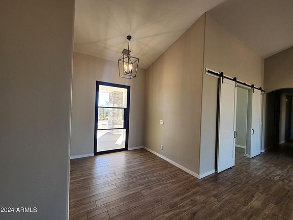 5th image of 15424 E Milton Drive