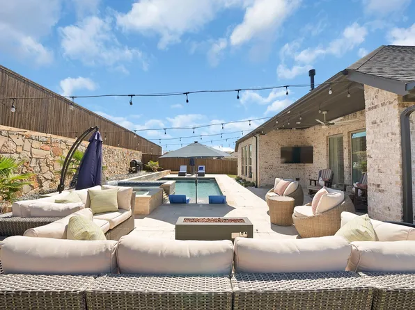 808 Knoxbridge Rd, Forney, TX 75126