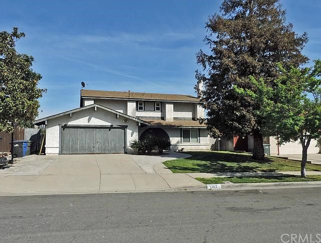 1st image of 1362 N Balboa Ave