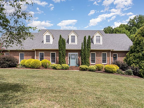 3rd image of 9710 Gallop Ln
