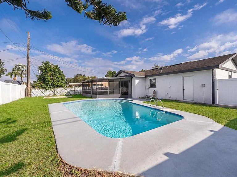 4522 Fetrow Dr — Photo 22