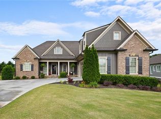 6 River Shoals Dr SE, Cartersville, GA 30120