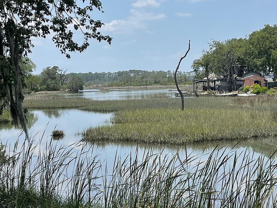 1st image of 1426 Cove Landing Dr