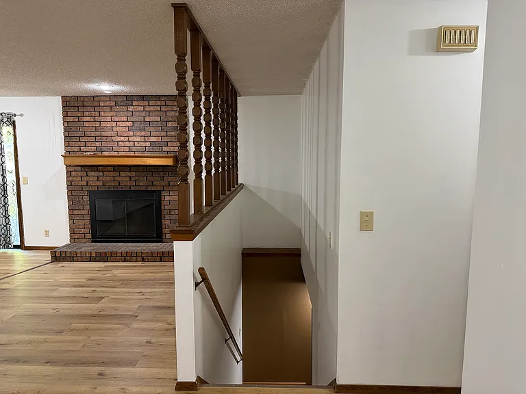 536 N Rutgers St — Photo 14