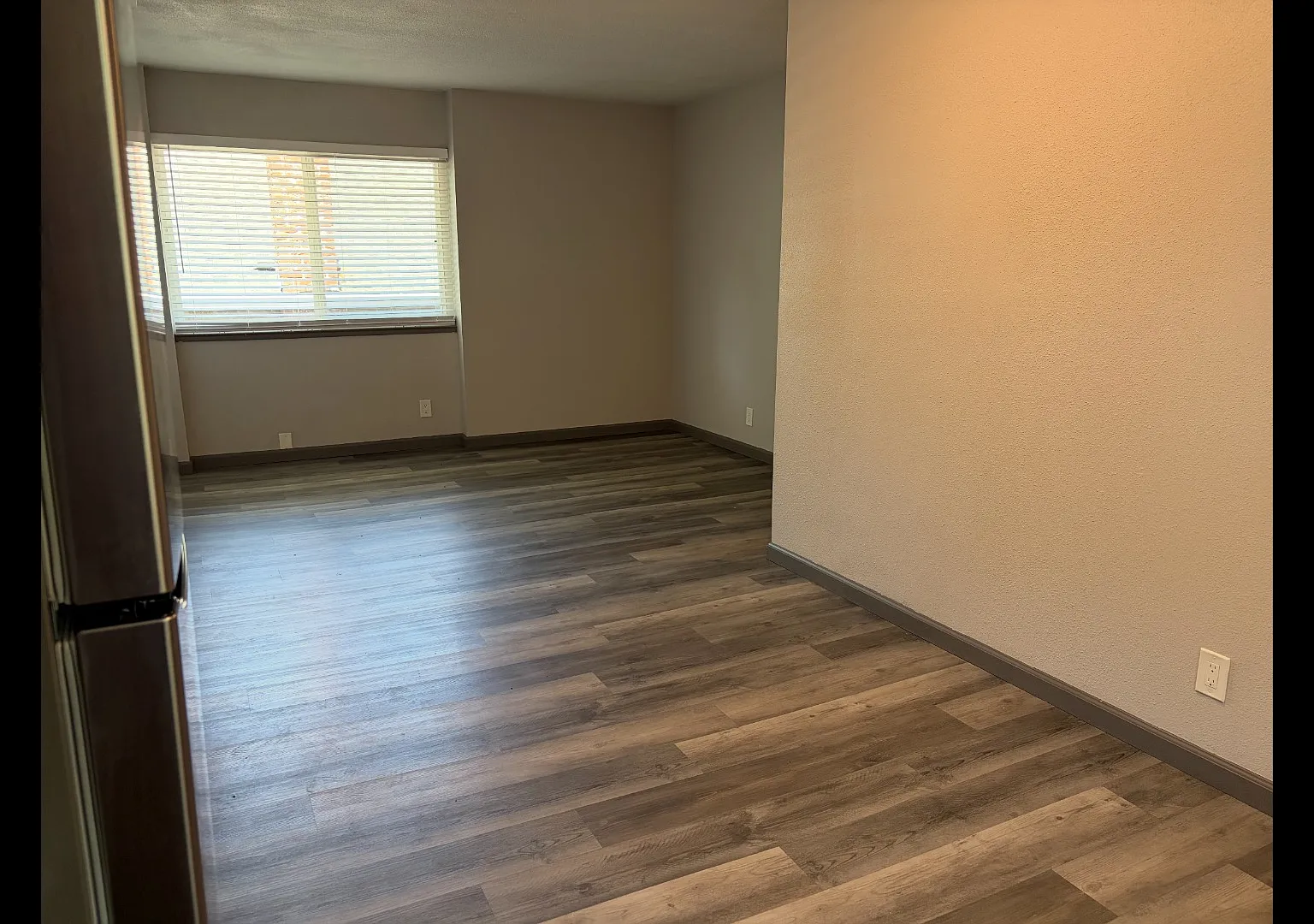 1023 W St - 2 — Photo 3