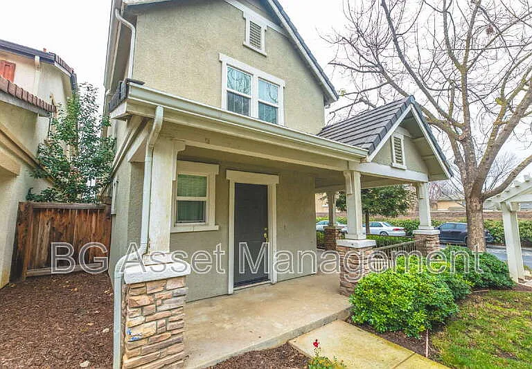 128 Kingfisher St — Photo 34