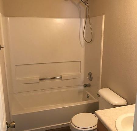 3rd image of 3337 Capsella Ln
