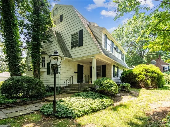 843 Prospect Avenue, West Hartford, CT 06105