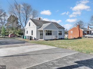 6121 Auth Rd, Suitland, MD 20746