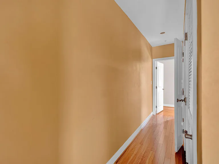 1301 Adams St NE #C — Photo 13