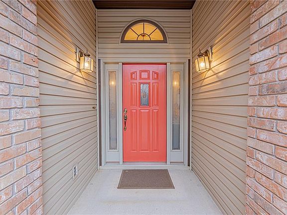 5th image of 9 Morvan Dr