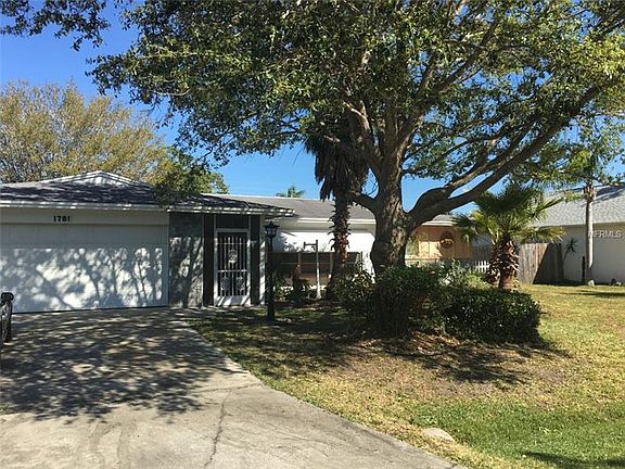 2nd image of 1781 Palm Dr
