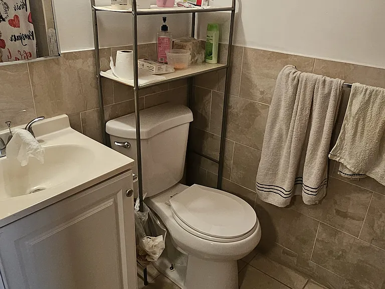 2907 McKinley St — Photo 2