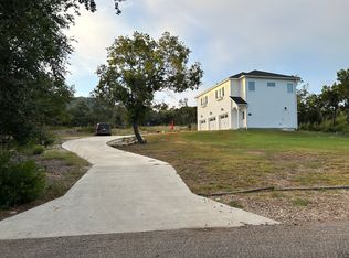 8023 Lakeview St, Leander, TX 78641