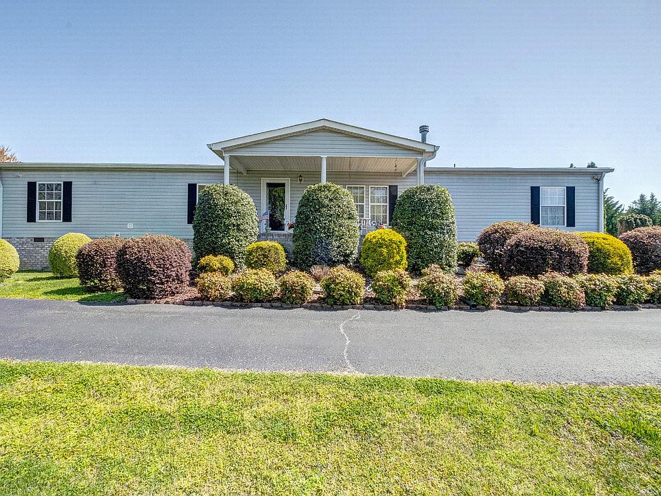 1st image of 1323 Barry Ln