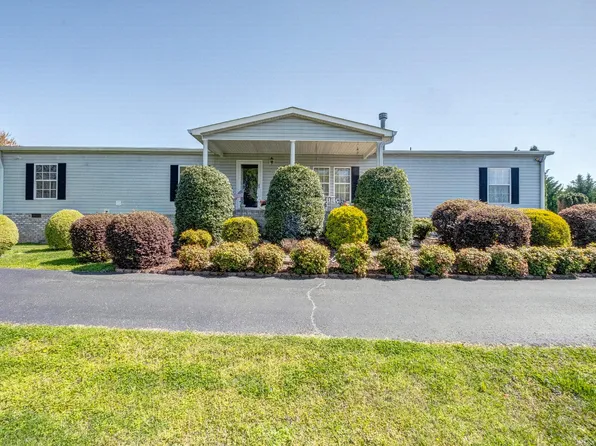 1323 Barry Ln, Gallatin, TN 37066