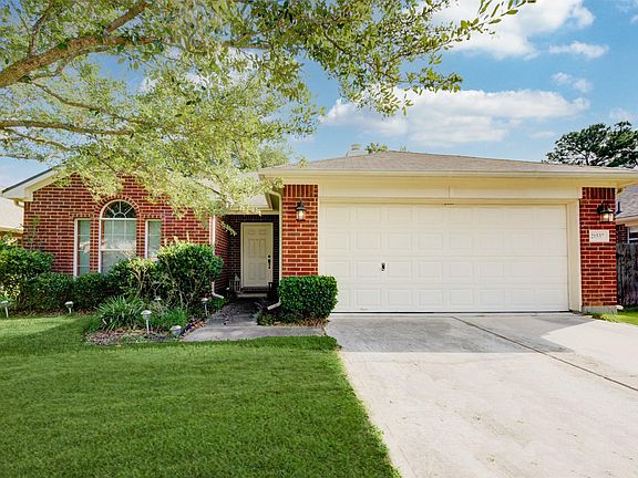 2nd image of 21537 Maddux Dr