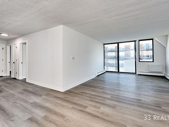 5th image of 930 North Blvd