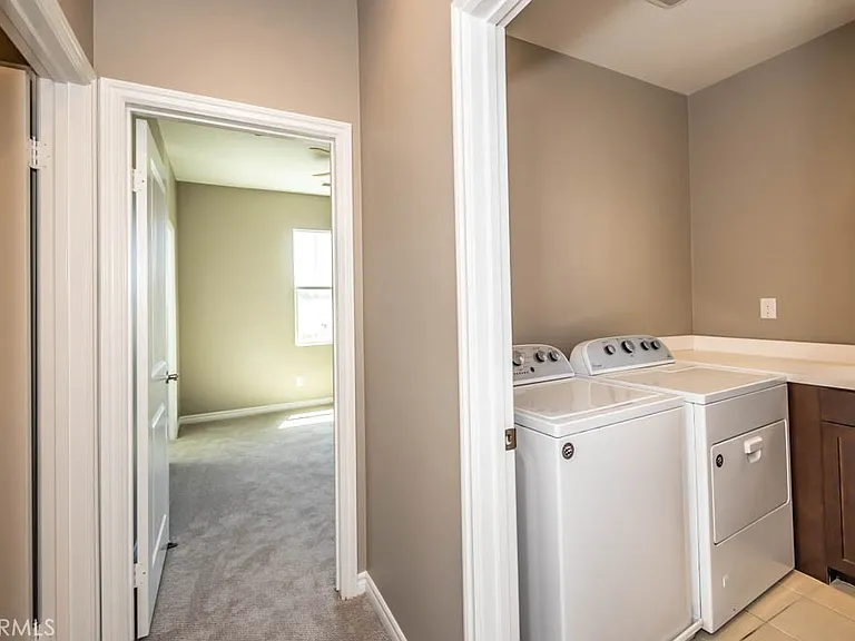 5041 Menton Ln — Photo 24