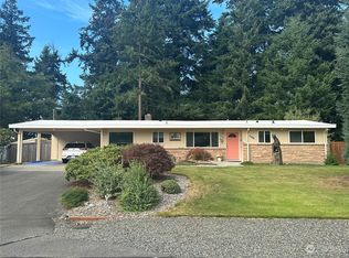 10221 240th Pl SW, Edmonds, WA 98020