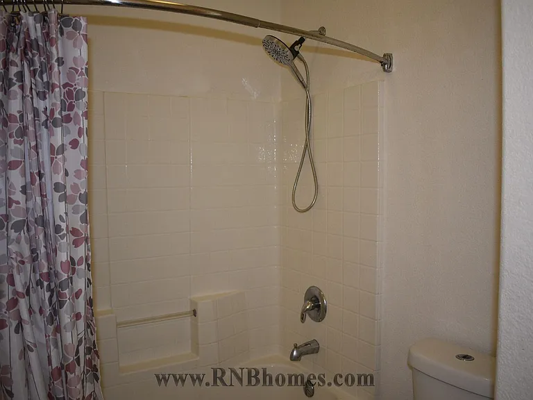 18 Diggins Dr — Photo 11