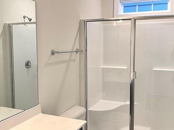 Full Bath off First Floor Bedroom