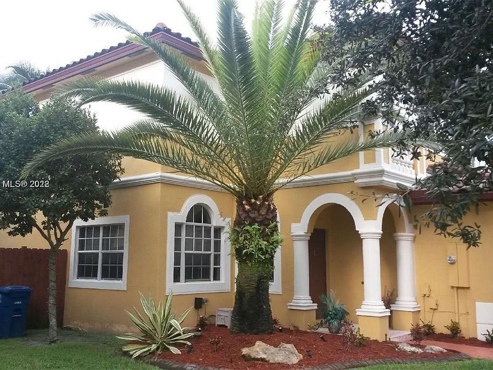 1st image of 12763 SW 49th Ct