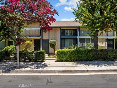 16745 Vanowen St, Van Nuys, CA, 91406