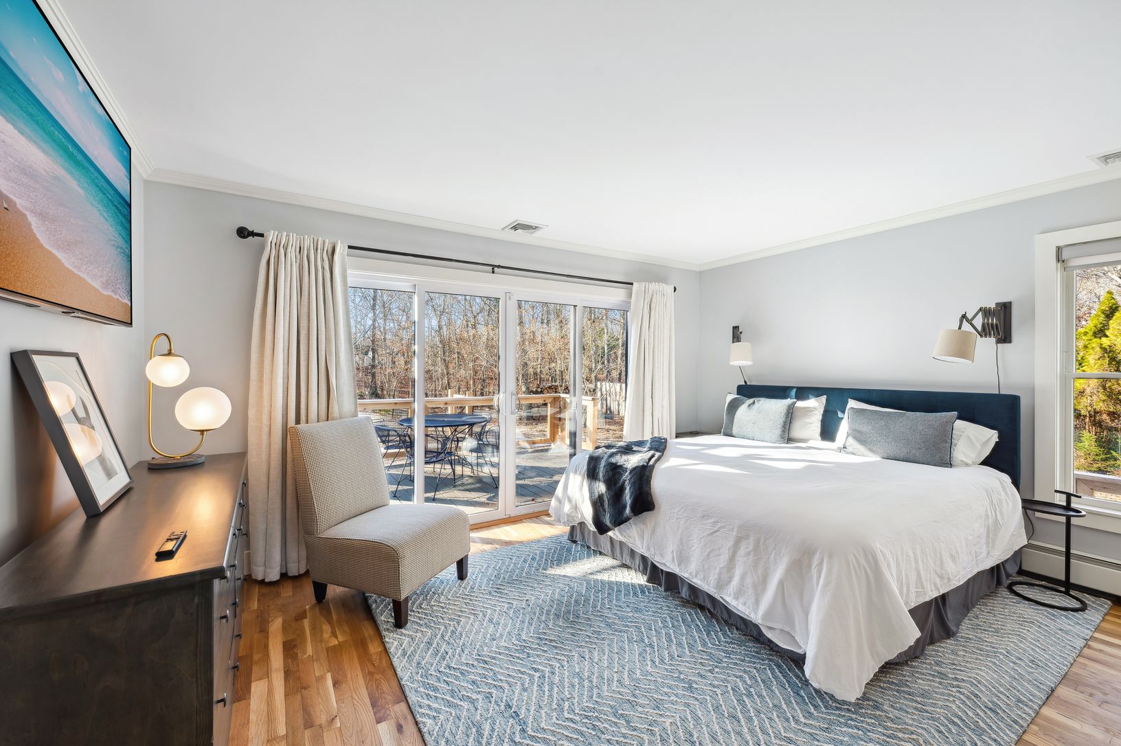 Primary King Bedroom